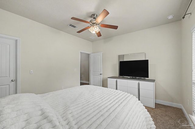 9177 Iron Gate Blvd, Milton, FL 32570