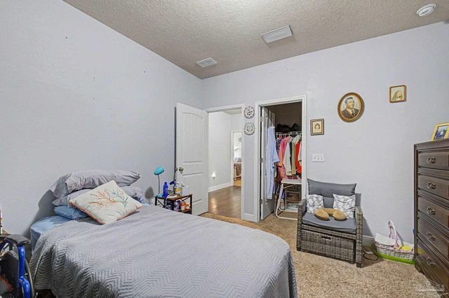 9177 Iron Gate Blvd, Milton, FL 32570