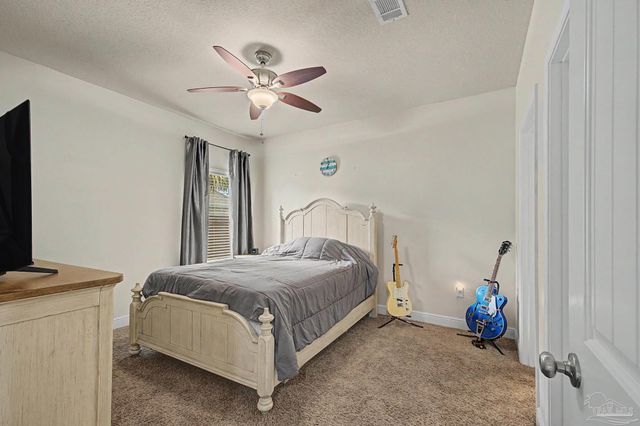 9177 Iron Gate Blvd, Milton, FL 32570