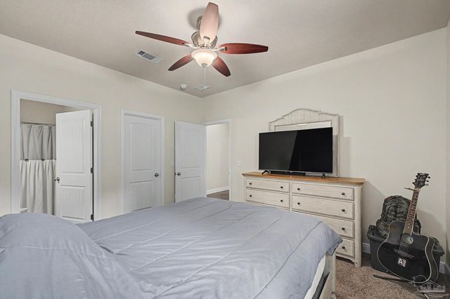 9177 Iron Gate Blvd, Milton, FL 32570
