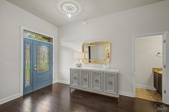 9177 Iron Gate Blvd, Milton, FL 32570