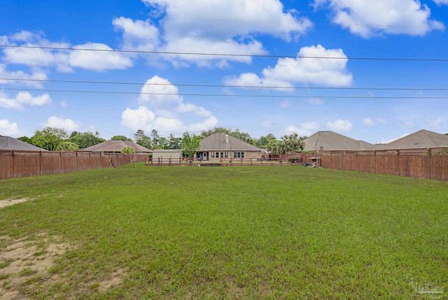 9177 Iron Gate Blvd, Milton, FL 32570