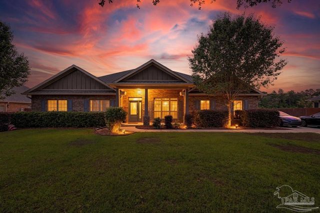 9177 Iron Gate Blvd, Milton, FL 32570