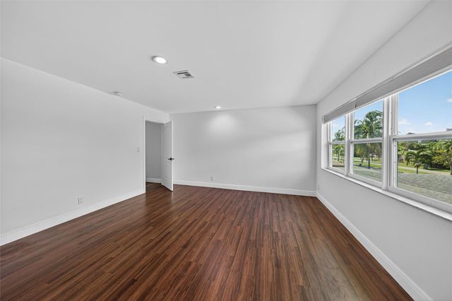 2012 NW 12th Avenue, Fort Lauderdale, FL 33311