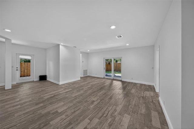 2012 NW 12th Avenue, Fort Lauderdale, FL 33311