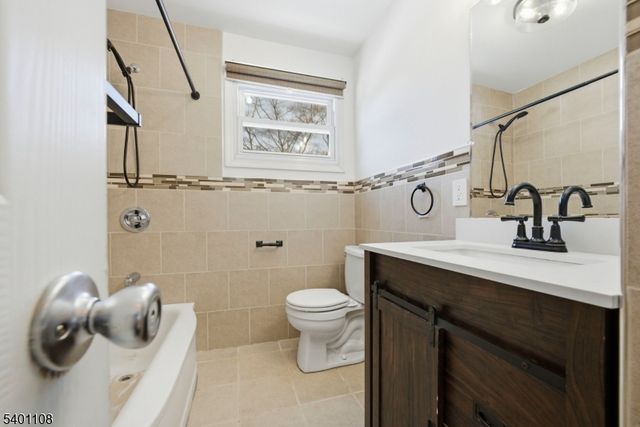 125 Tunison Rd, New Brunswick City, NJ 08901