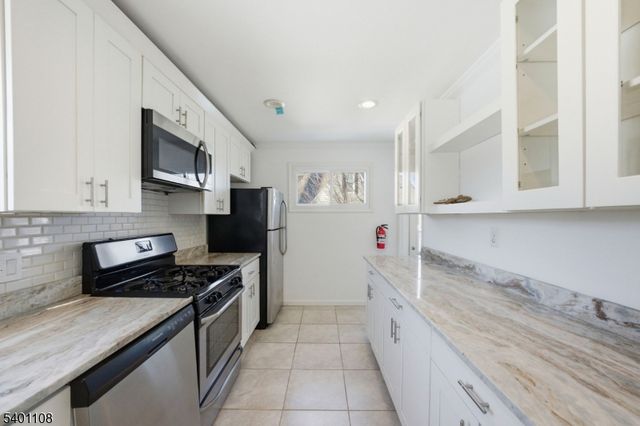 125 Tunison Rd, New Brunswick City, NJ 08901