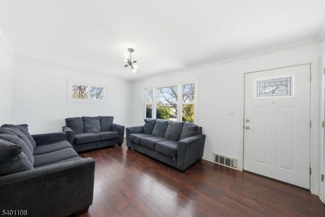 125 Tunison Rd, New Brunswick City, NJ 08901