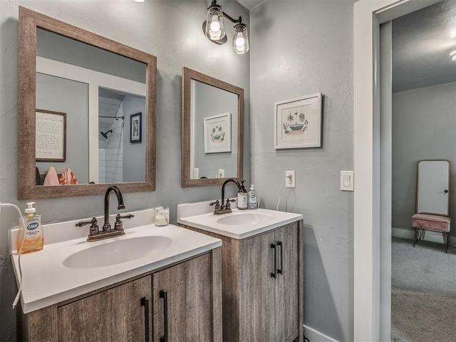 3925 Wyatt Ridge Court, Oklahoma City, OK 73150