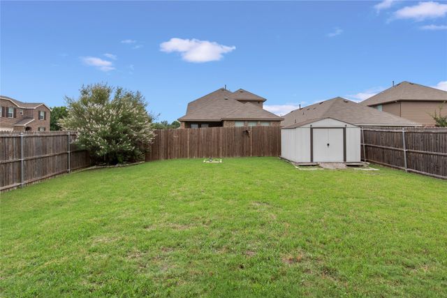 1051 Spofford Drive, Forney, TX 75126