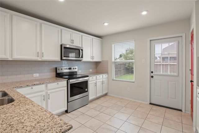1051 Spofford Drive, Forney, TX 75126