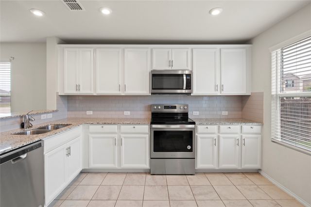 1051 Spofford Drive, Forney, TX 75126
