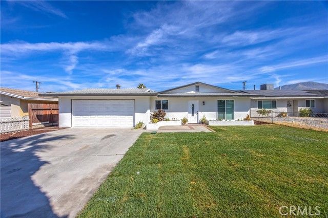 26662 Fleming St, Highland, CA 92346