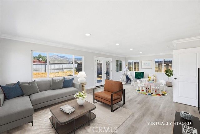 26662 Fleming St, Highland, CA 92346