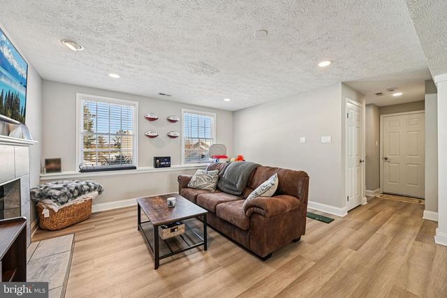 19 WHITE WILLOW CT, Owings Mills, MD 21117