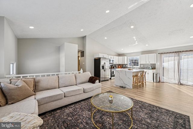 19 WHITE WILLOW CT, Owings Mills, MD 21117