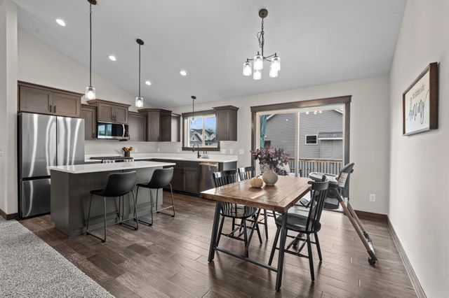 18591 Hexham Lane, Lakeville, MN 55044