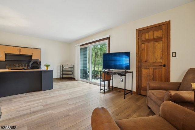 356 Greenfield Rd 356, Bridgewater Twp., NJ 08807