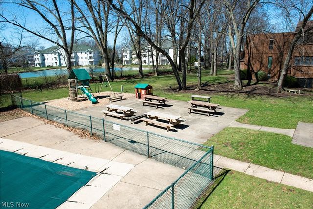 33803 Electric Boulevard C17, Avon Lake, OH 44012