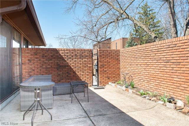33803 Electric Boulevard C17, Avon Lake, OH 44012