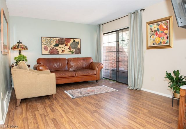 33803 Electric Boulevard C17, Avon Lake, OH 44012