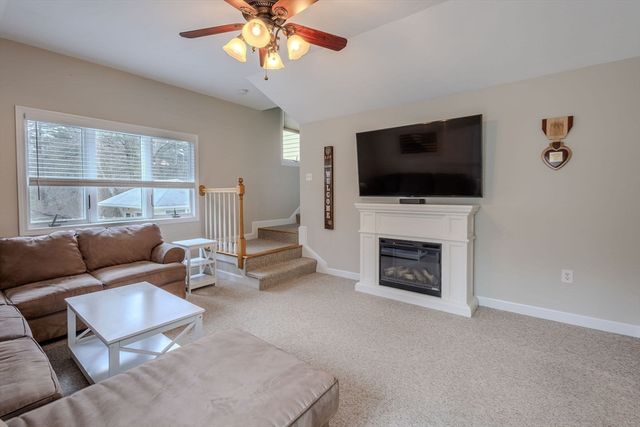 46 Puritain Drive, Hanson, MA 02341