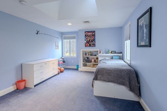 46 Puritain Drive, Hanson, MA 02341