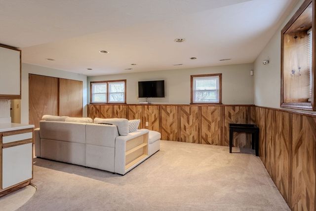 46 Puritain Drive, Hanson, MA 02341