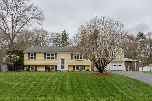 46 Puritain Drive, Hanson, MA 02341