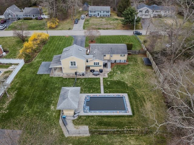 46 Puritain Drive, Hanson, MA 02341