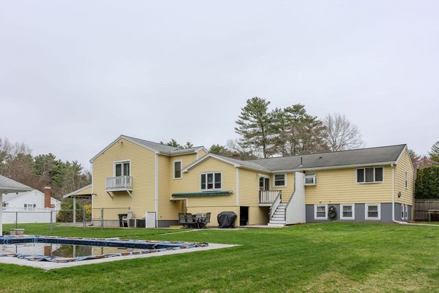 46 Puritain Drive, Hanson, MA 02341