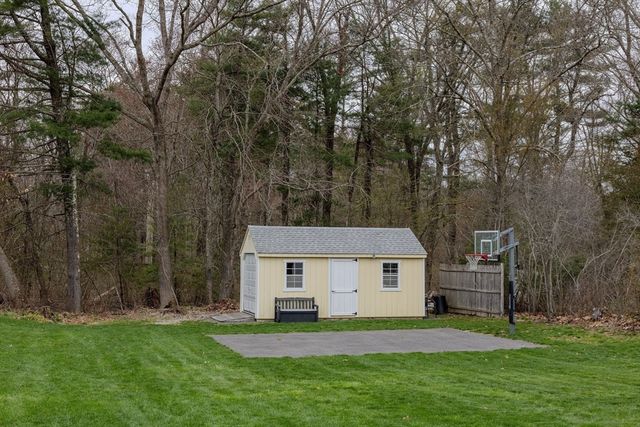 46 Puritain Drive, Hanson, MA 02341