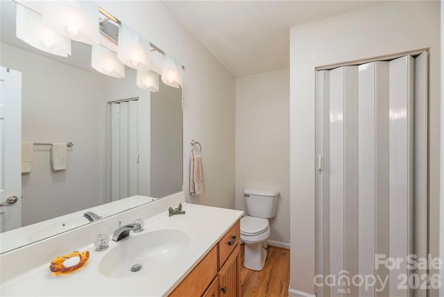 1075 Moody Farm Road, Maggie Valley, NC 28751