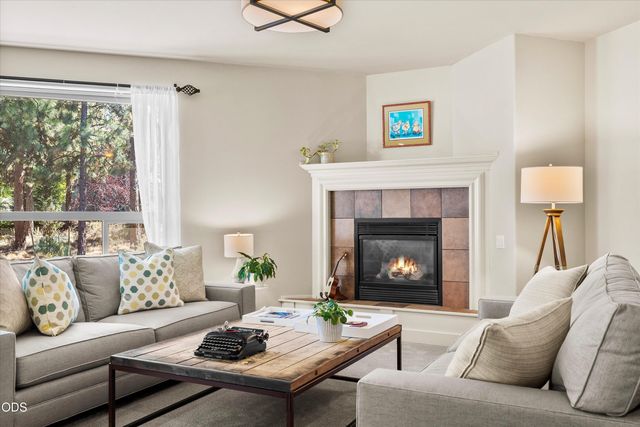 478 NW Flagline Drive, Bend, OR 97703