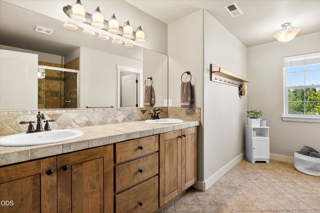 478 NW Flagline Drive, Bend, OR 97703