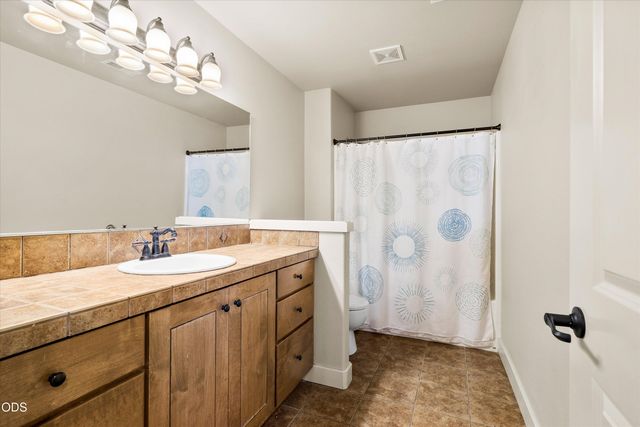 478 NW Flagline Drive, Bend, OR 97703