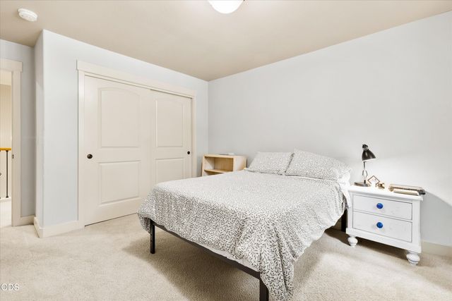 478 NW Flagline Drive, Bend, OR 97703
