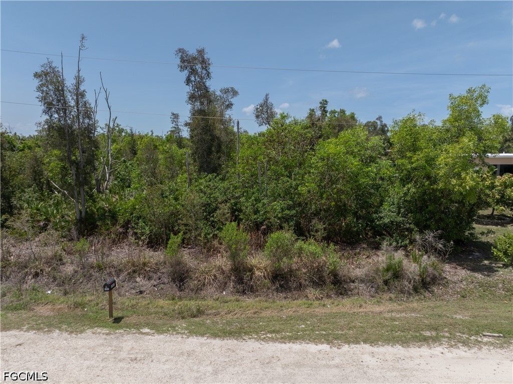 5951 Royal Okley LN, Bokeelia, FL 33922
