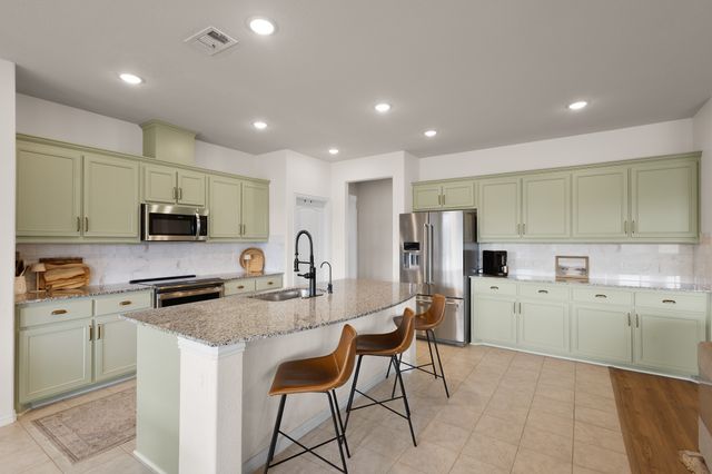 170 Spring Creek Circle, Paradise, TX 76073