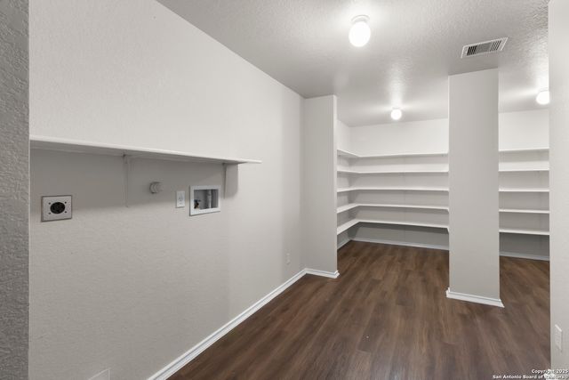 16914 Union Cavern, San Antonio, TX 78247