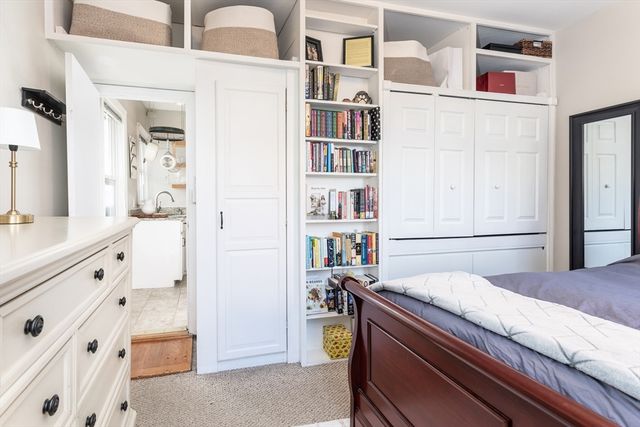 192 W 5th 2, Boston, MA 02127