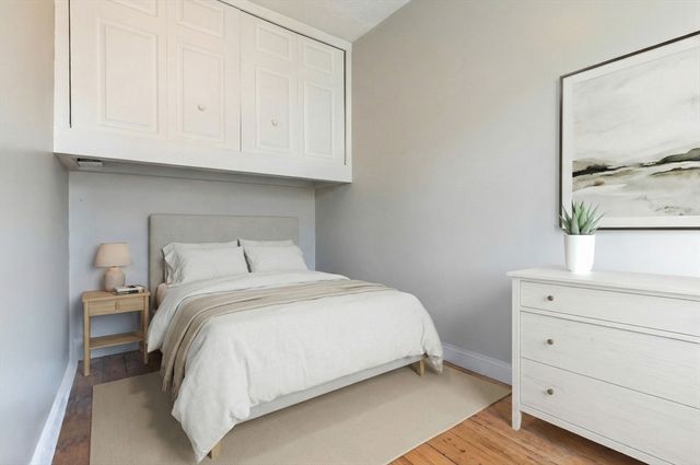 192 W 5th 2, Boston, MA 02127