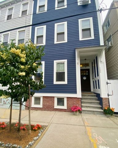 192 W 5th 2, Boston, MA 02127