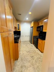 2008 Jackson B7, Hollywood, FL 33020