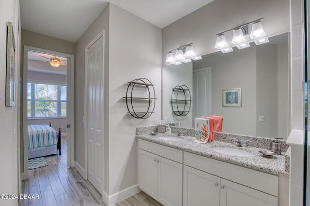 1131 Fins Up Court, Daytona Beach, FL 32124