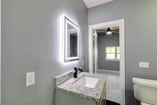 422 SE 17th Street, Oklahoma City, OK 73129