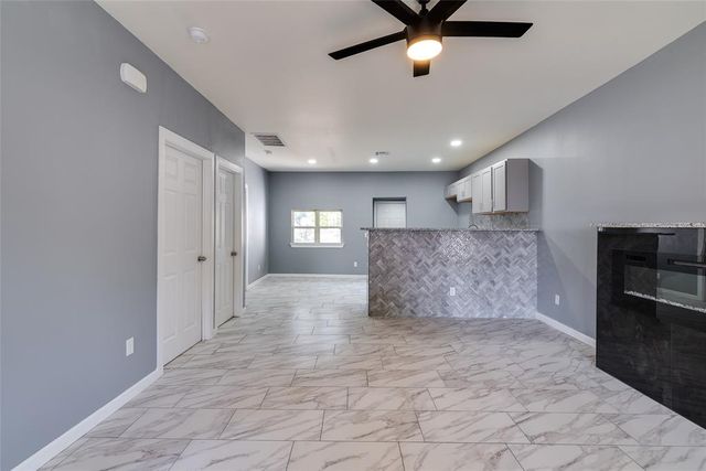422 SE 17th Street, Oklahoma City, OK 73129