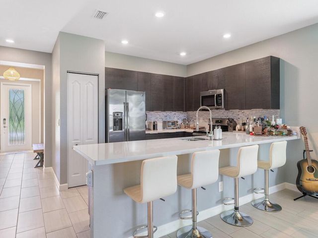 1786 Berkshire Circle SW, Vero Beach, FL 32968