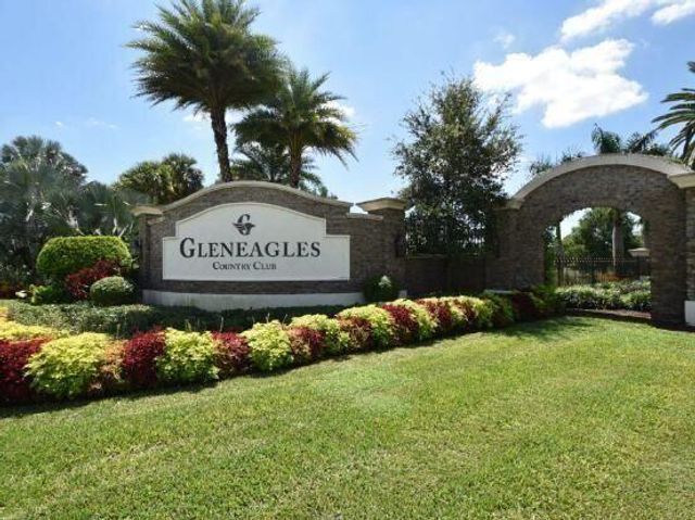 7449 Glendevon Lane 106, Delray Beach, FL 33446