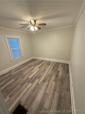 916 Korb Avenue, New Albany, IN 47150